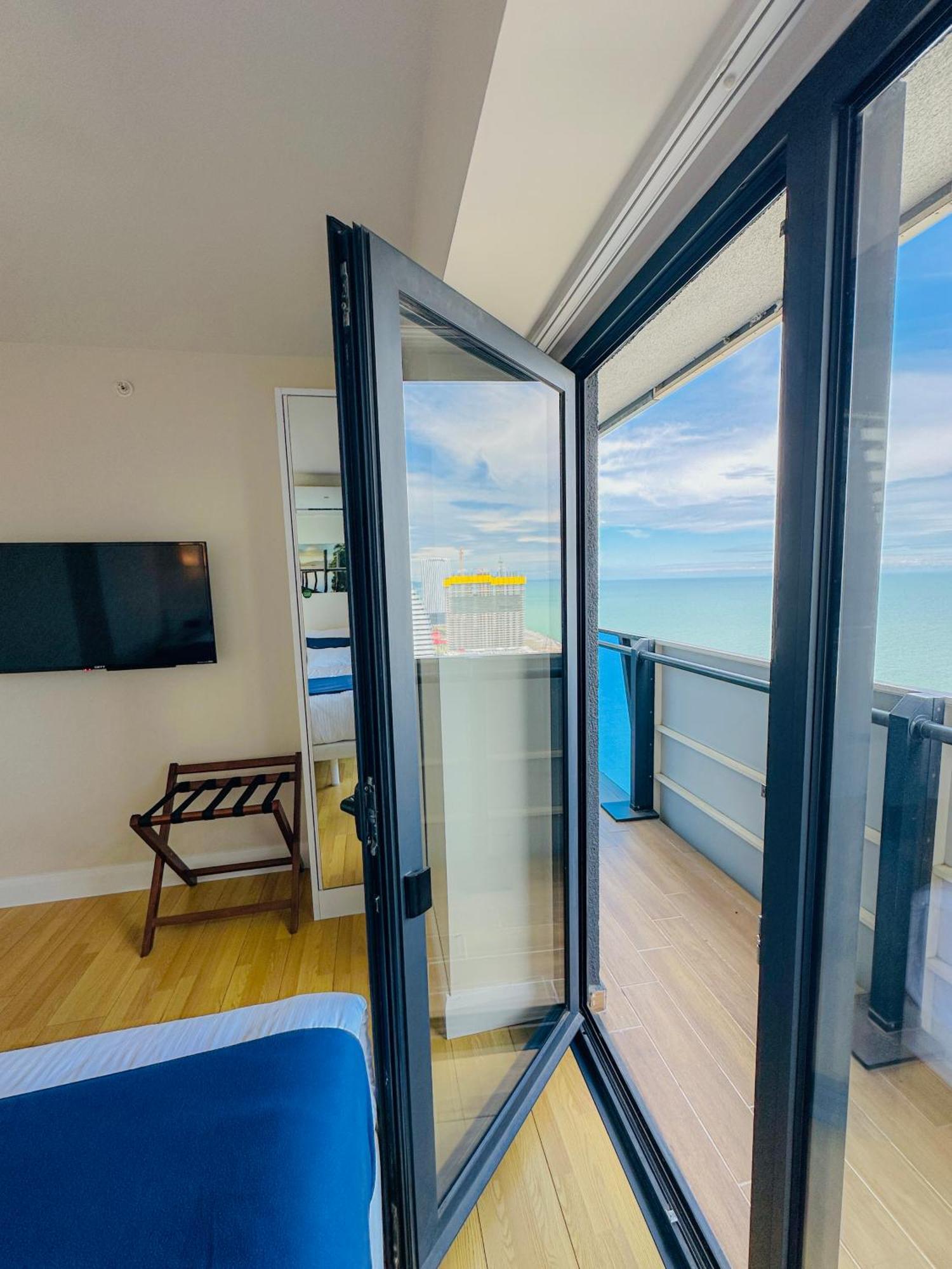 Seaside Vip Hotel Batumi Kültér fotó