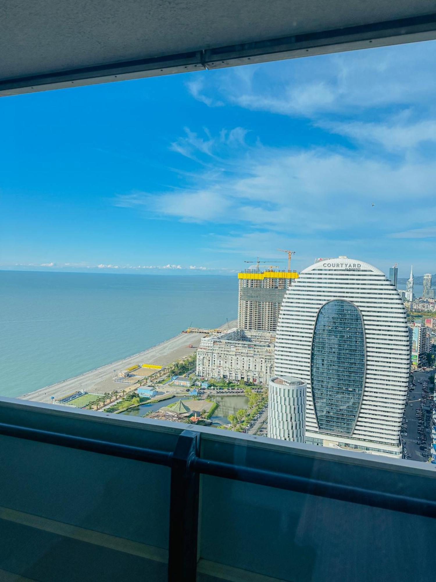 Seaside Vip Hotel Batumi Kültér fotó