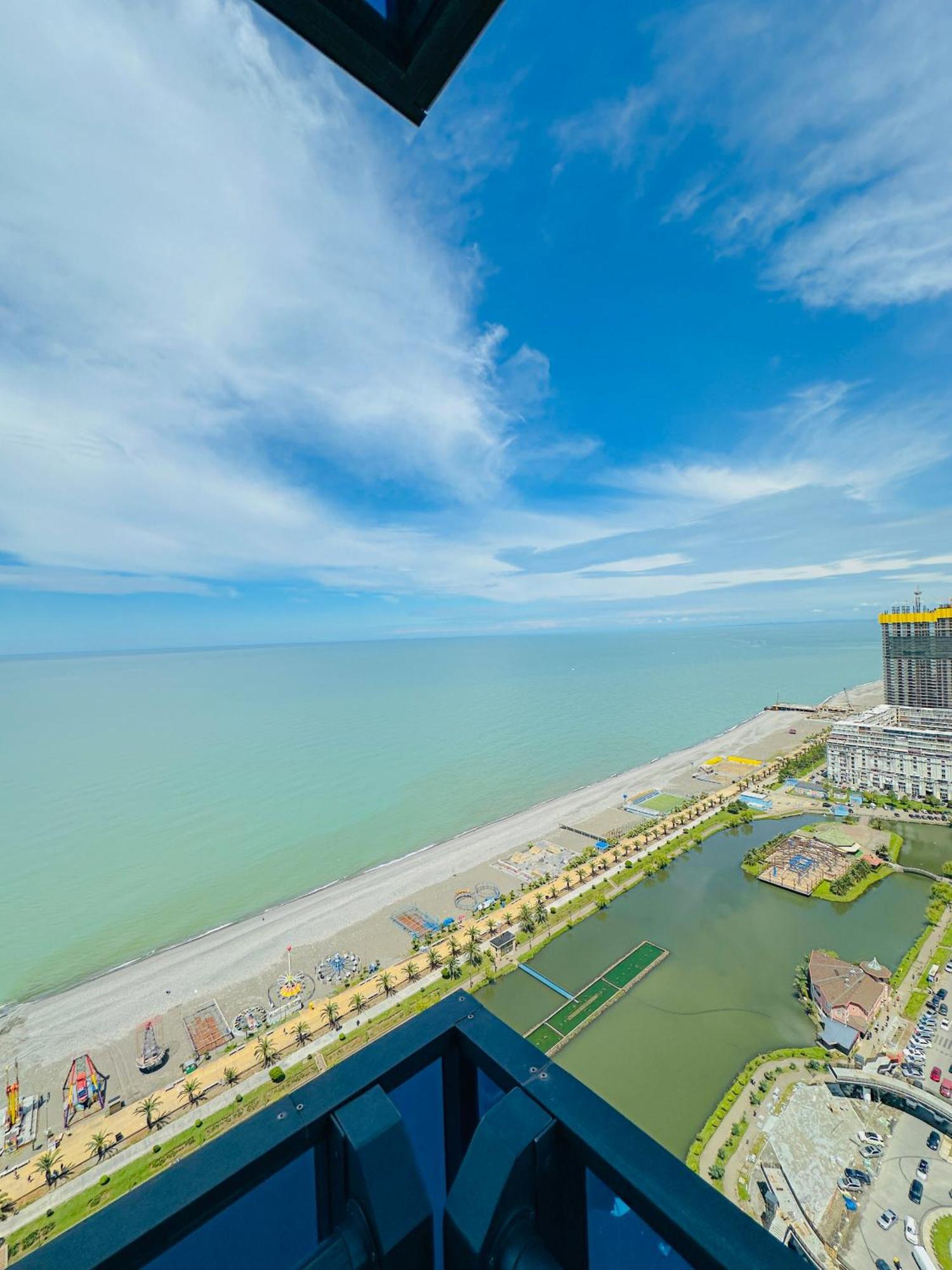 Seaside Vip Hotel Batumi Kültér fotó