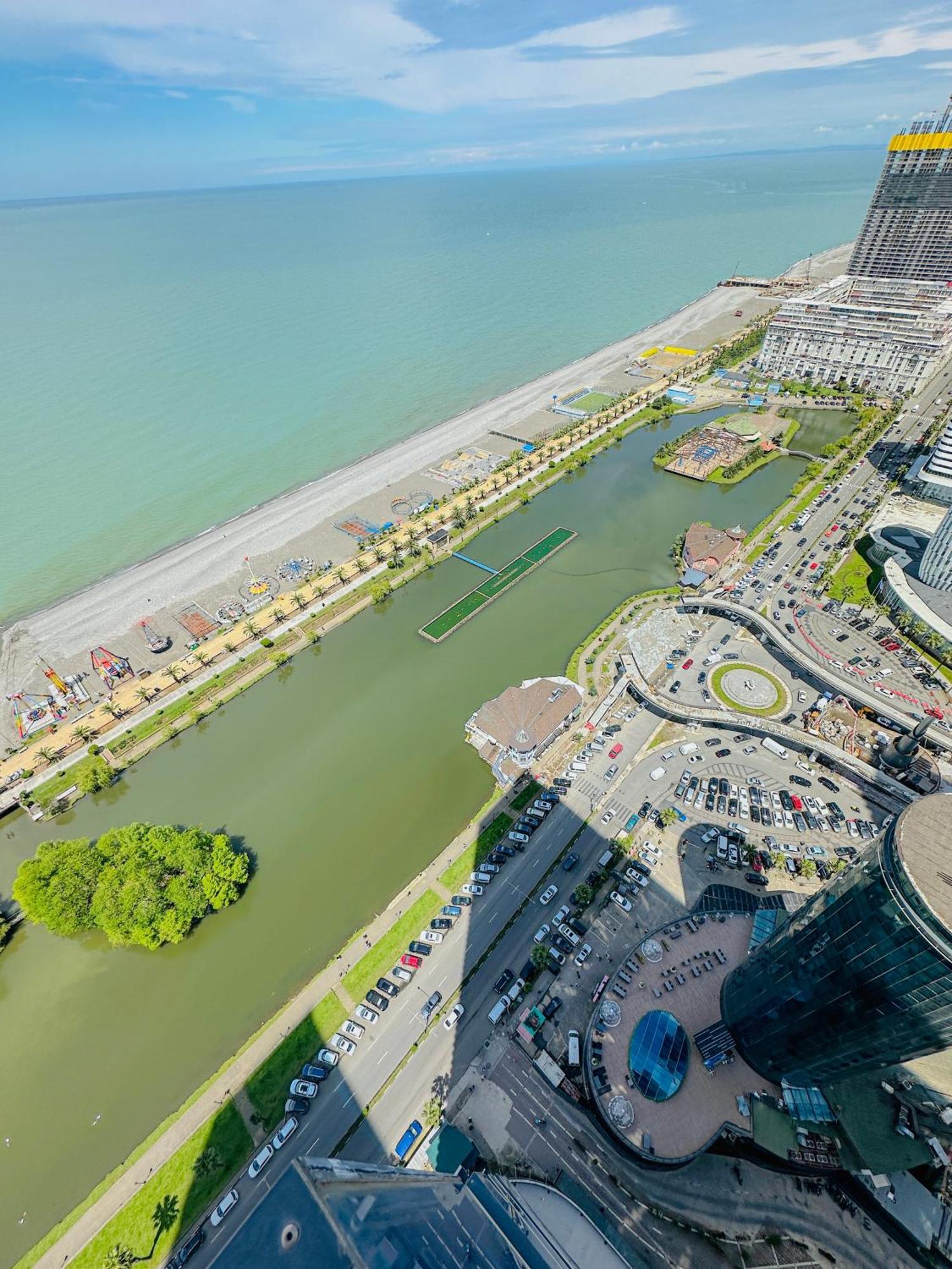 Seaside Vip Hotel Batumi Kültér fotó
