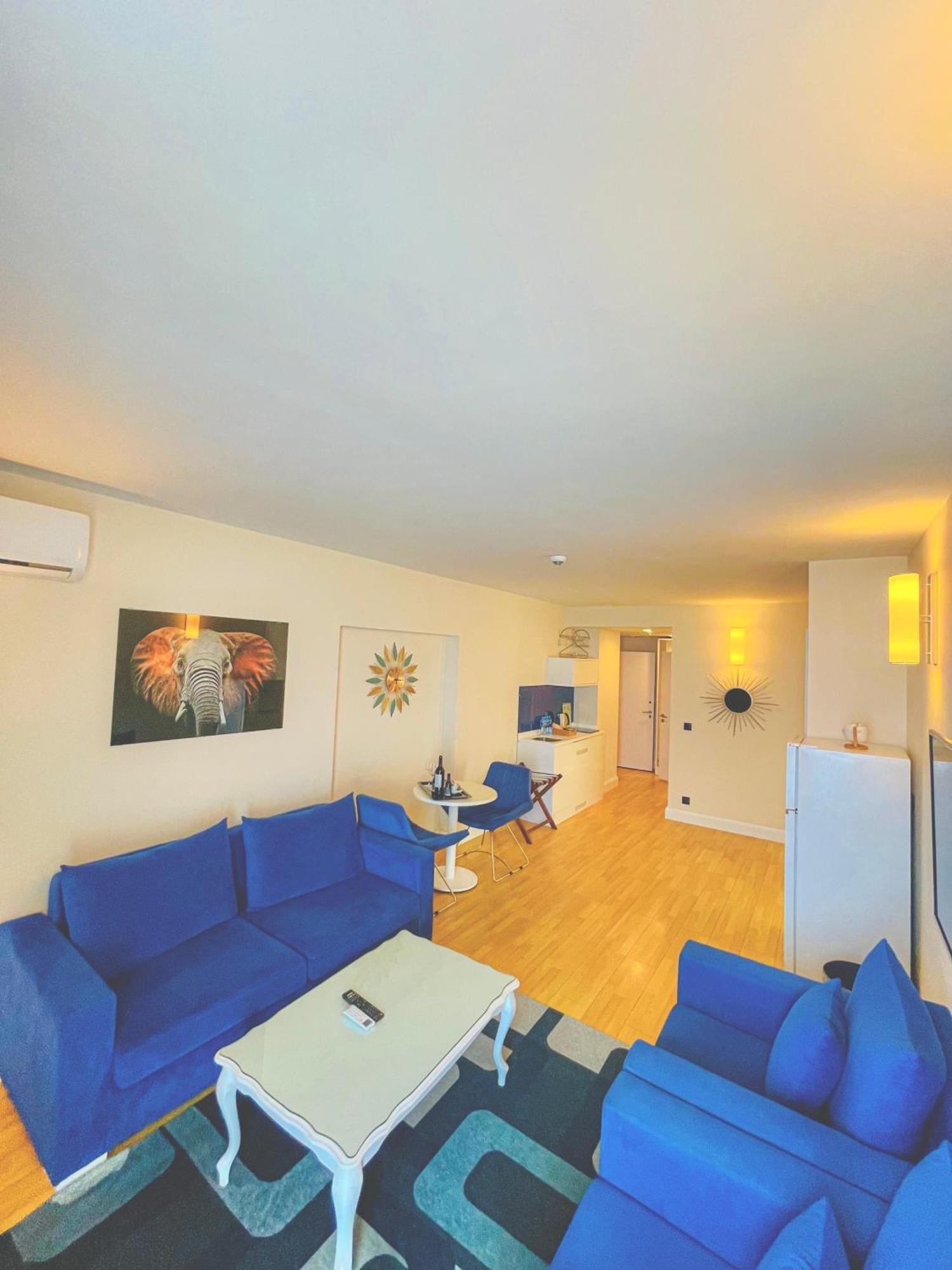 Seaside Vip Hotel Batumi Kültér fotó
