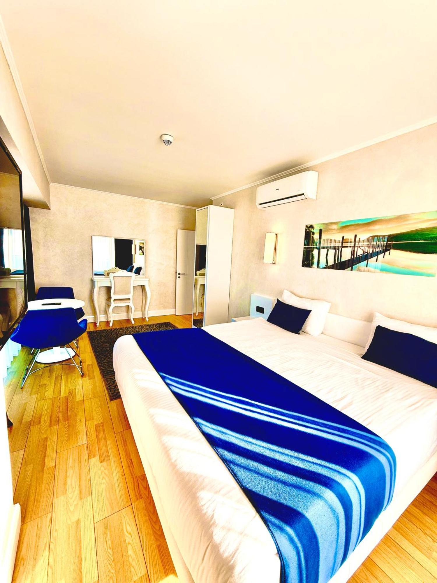 Seaside Vip Hotel Batumi Kültér fotó